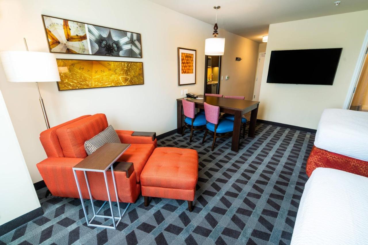 Towneplace Suites By Marriott Las Vegas Stadium District Zewnętrze zdjęcie